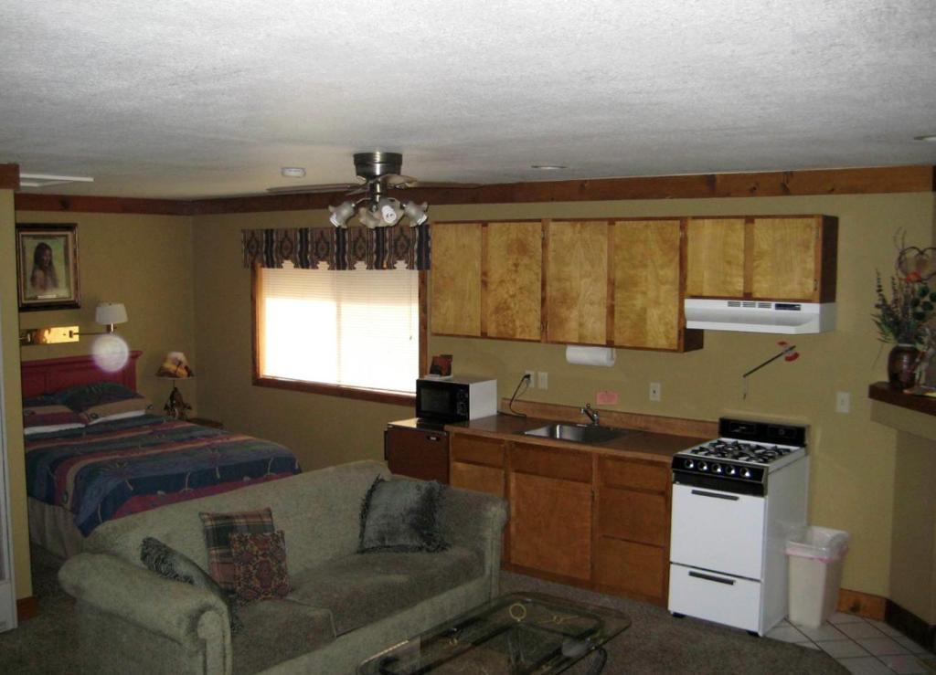 Majestic Moose Lodge - Coptic Village Big Bear Lake Kamer foto